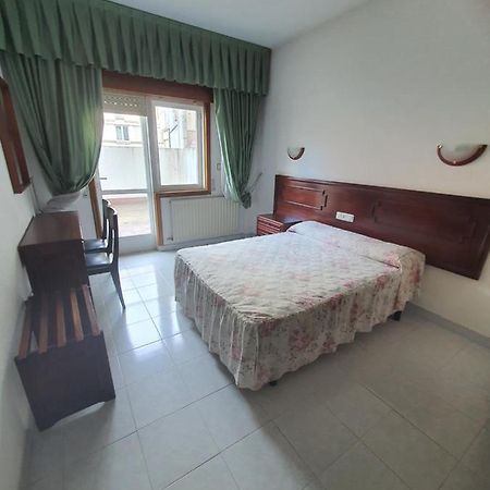 Flor De Loto Hotel Ordes Buitenkant foto