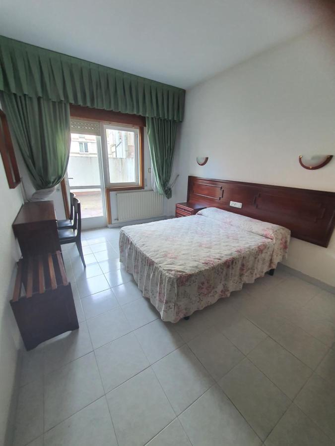 Flor De Loto Hotel Ordes Buitenkant foto