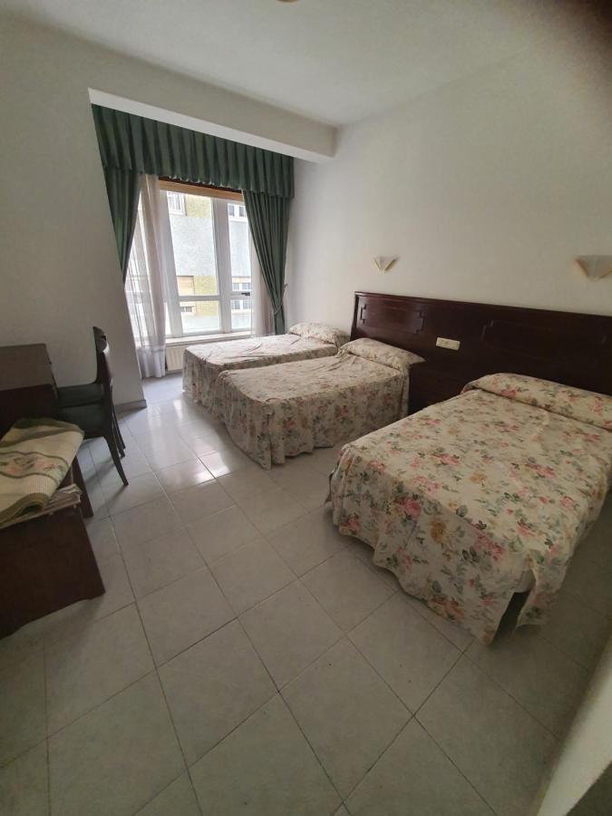 Flor De Loto Hotel Ordes Buitenkant foto